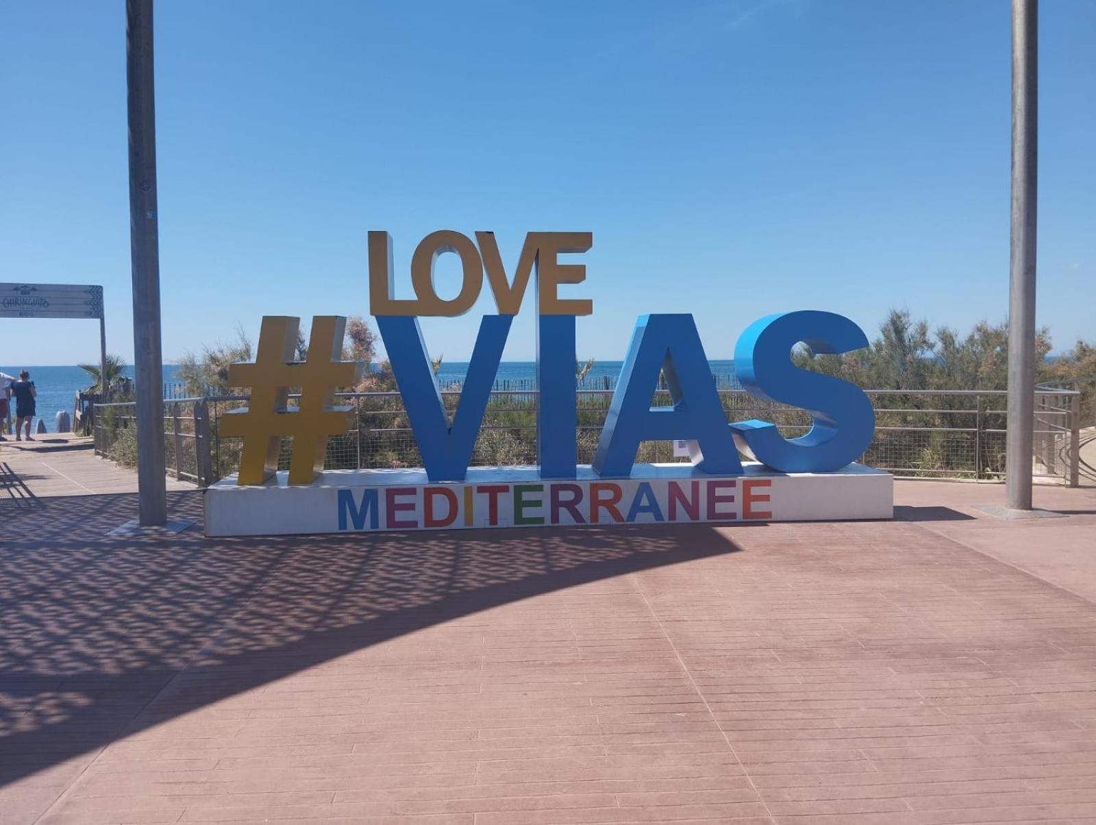 Du Cote De Chez Swann A 150 M De La Plage Vias Exteriör bild